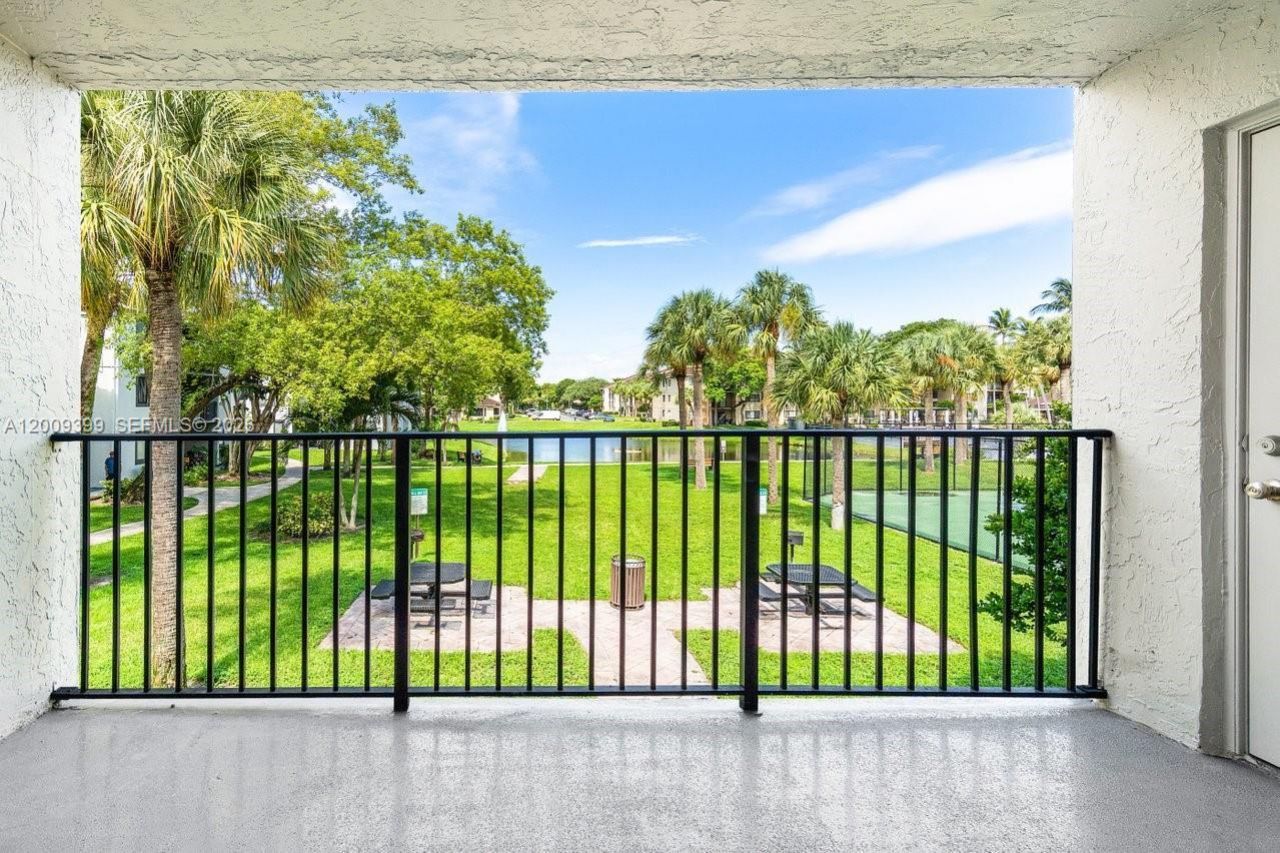 9088 W Atlantic Blvd, Unit 527, Coral Springs, FL 33071 Photo