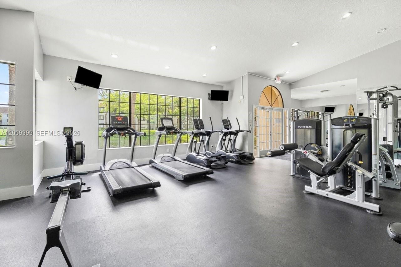 9088 W Atlantic Blvd, Unit 527, Coral Springs, FL 33071 Photo