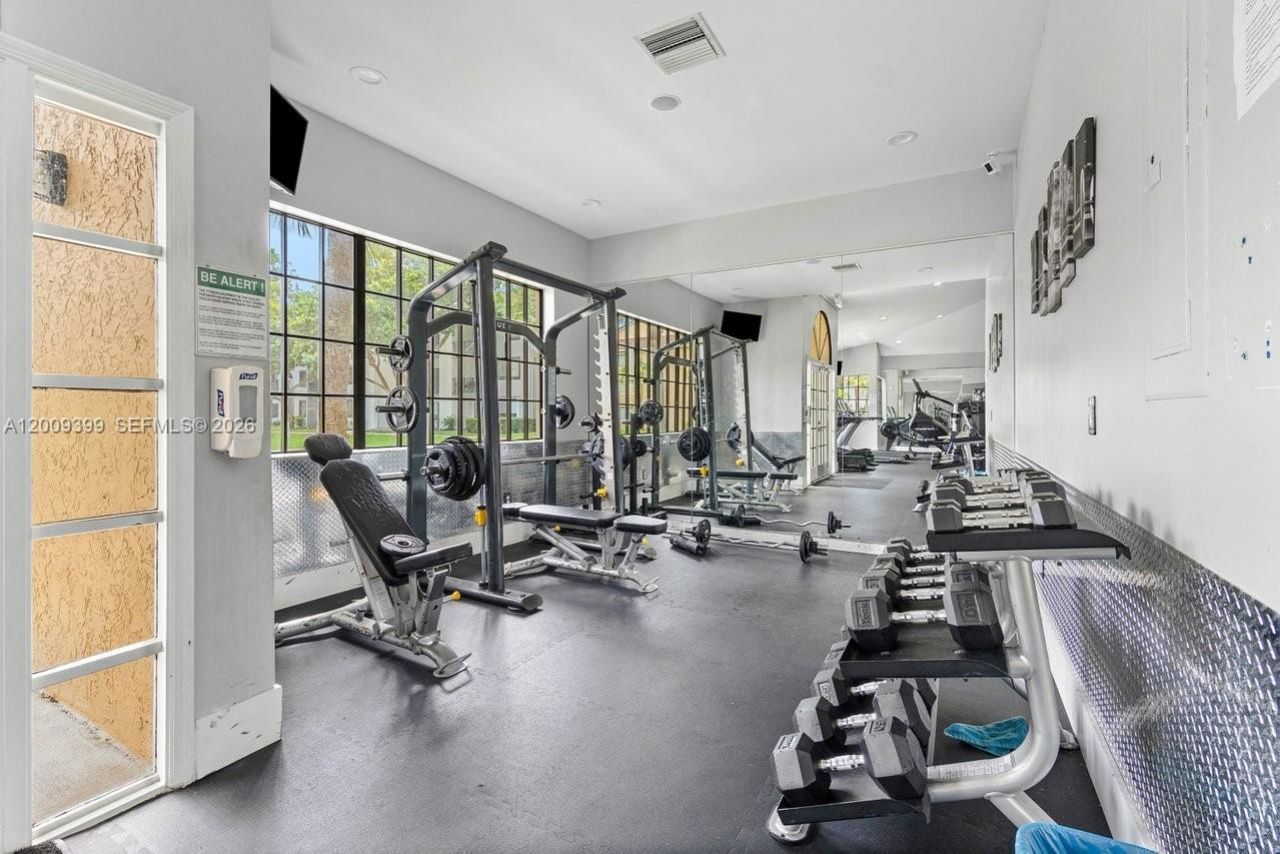 9088 W Atlantic Blvd, Unit 527, Coral Springs, FL 33071 Photo