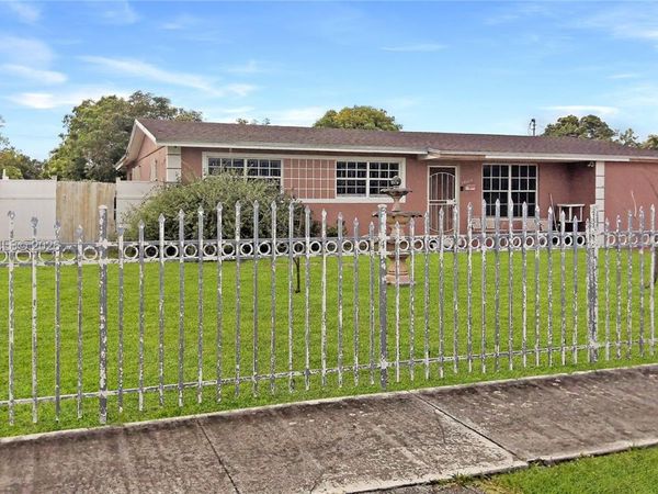 18010 NW 48th Ct, Miami Gardens, FL 33055