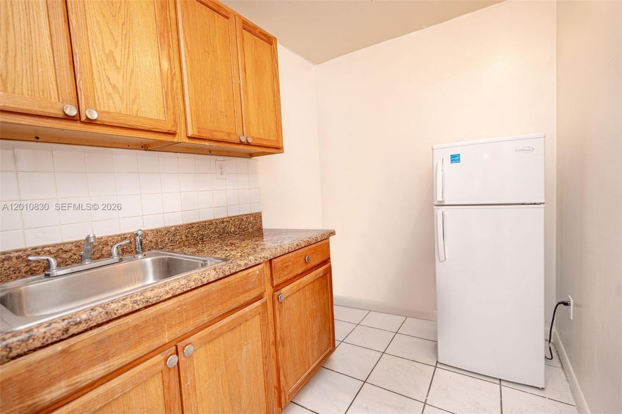 18010 NW 48th Ct, Miami Gardens, FL 33055 Photo