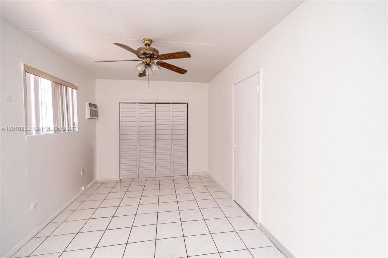 18010 NW 48th Ct, Miami Gardens, FL 33055 Photo