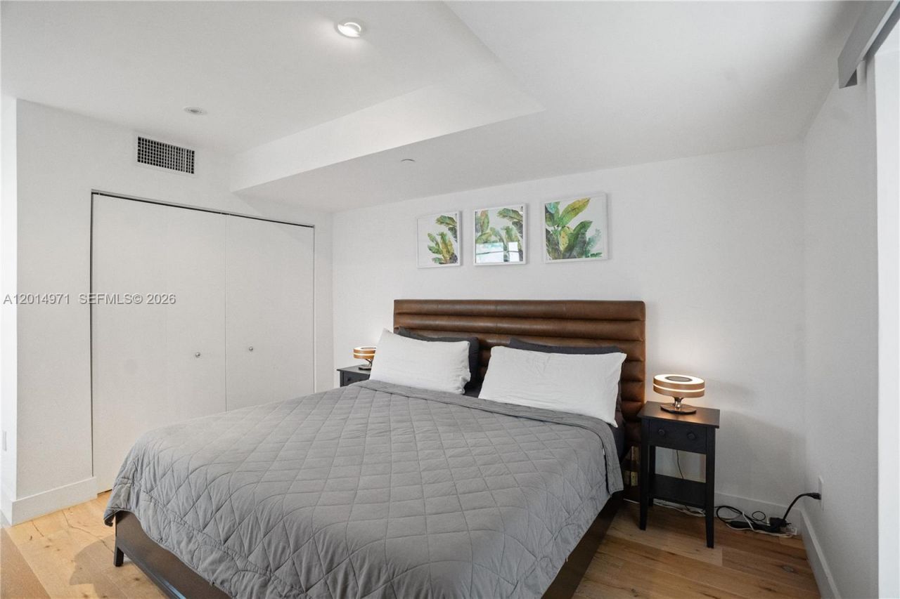 2130 Park Ave , Unit TH10, Miami Beach, FL 33139 Photo