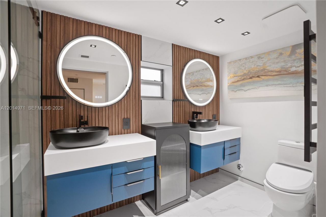 2130 Park Ave , Unit TH10, Miami Beach, FL 33139 Photo