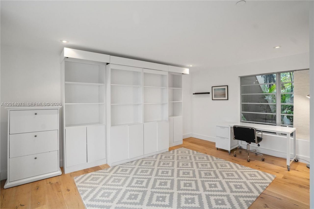 2130 Park Ave , Unit TH10, Miami Beach, FL 33139 Photo
