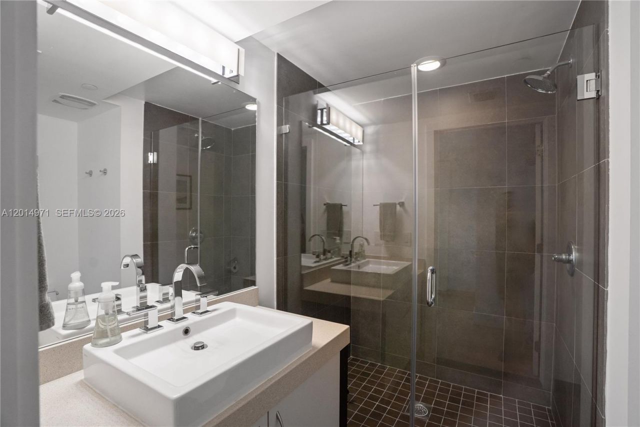 2130 Park Ave , Unit TH10, Miami Beach, FL 33139 Photo