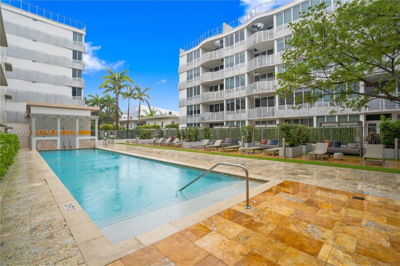 2130 Park Ave , Unit TH10, Miami Beach, FL 33139 Photo