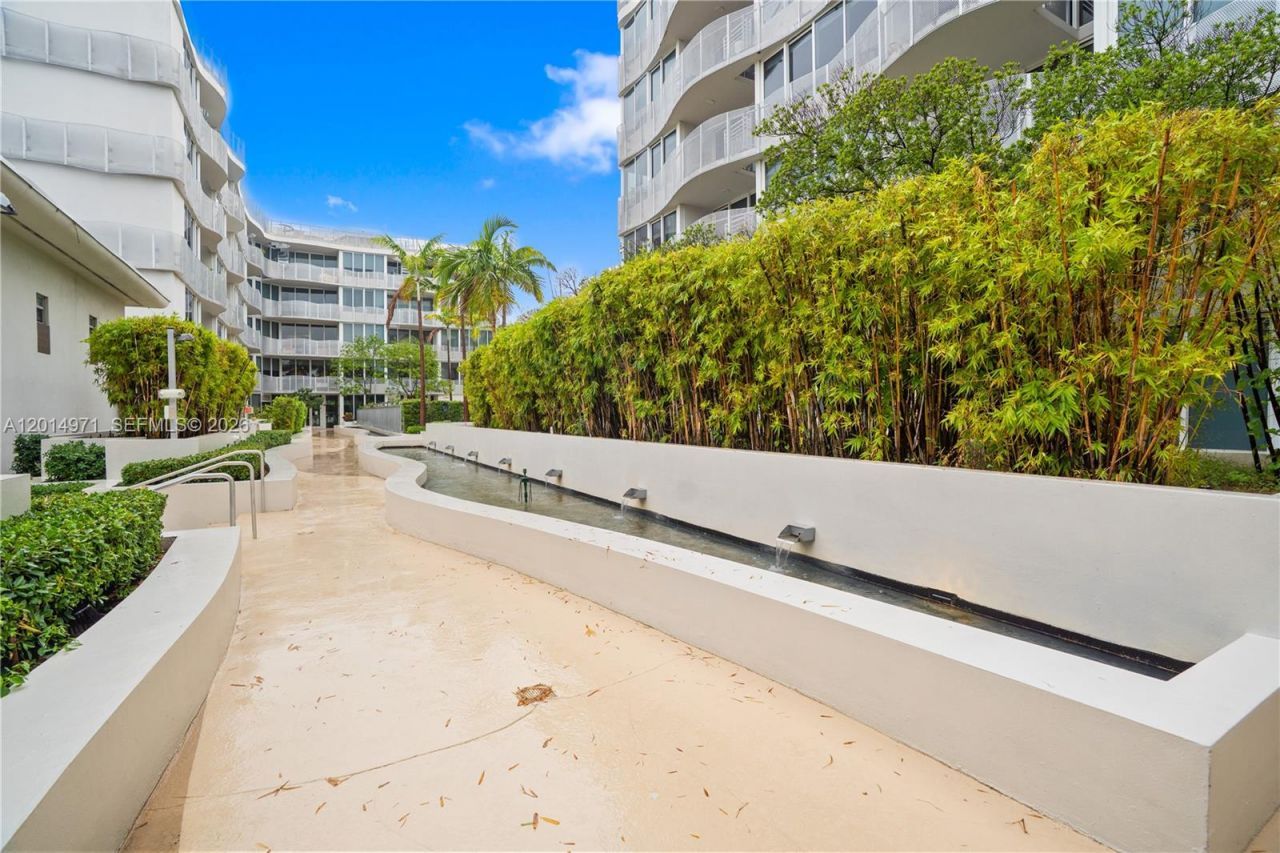 2130 Park Ave , Unit TH10, Miami Beach, FL 33139 Photo