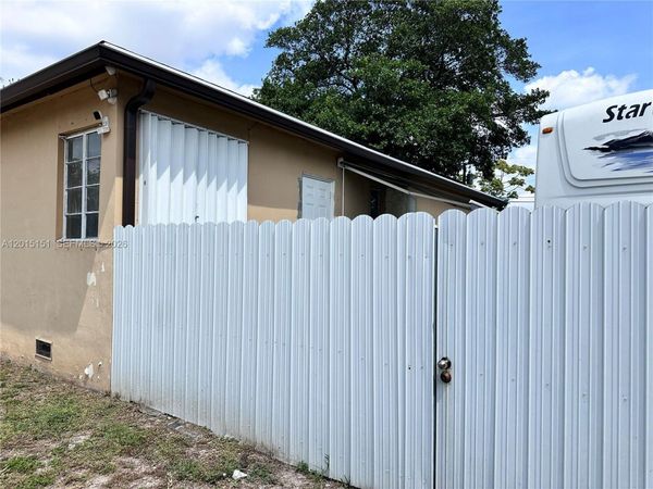 3131 NW 134th St , Opa-Locka, FL 33054