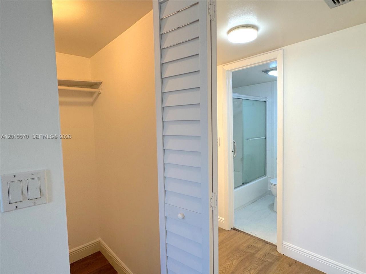 20400 W Country Club Dr, Unit 209, Aventura, FL 33180 Photo