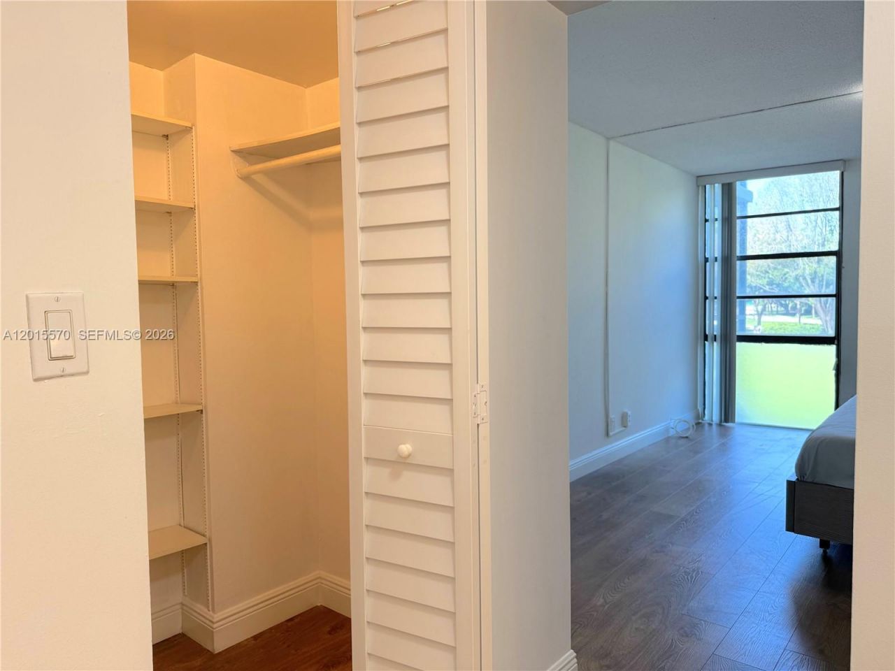 20400 W Country Club Dr, Unit 209, Aventura, FL 33180 Photo