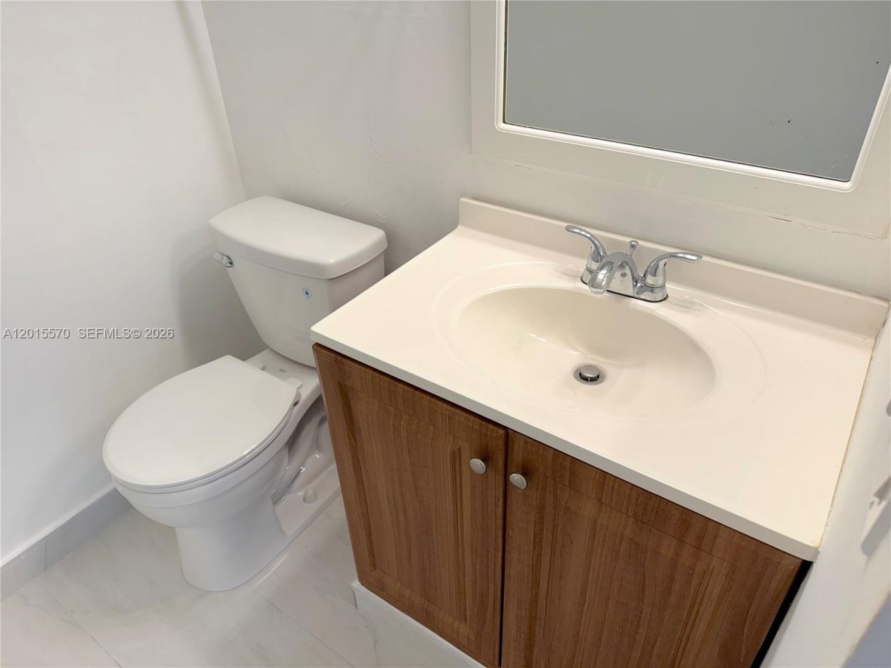 20400 W Country Club Dr, Unit 209, Aventura, FL 33180 Photo