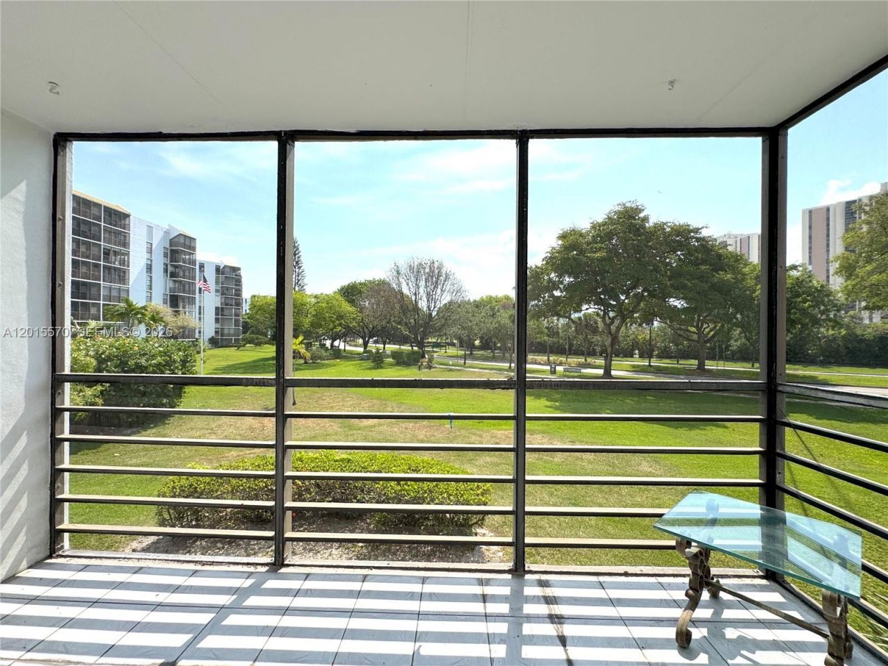 20400 W Country Club Dr, Unit 209, Aventura, FL 33180 Photo