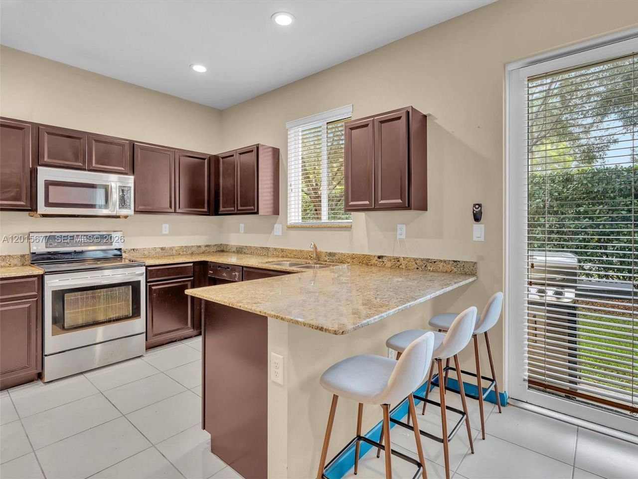 1410 NW 214th Ter, Miami Gardens, FL 33169 Photo