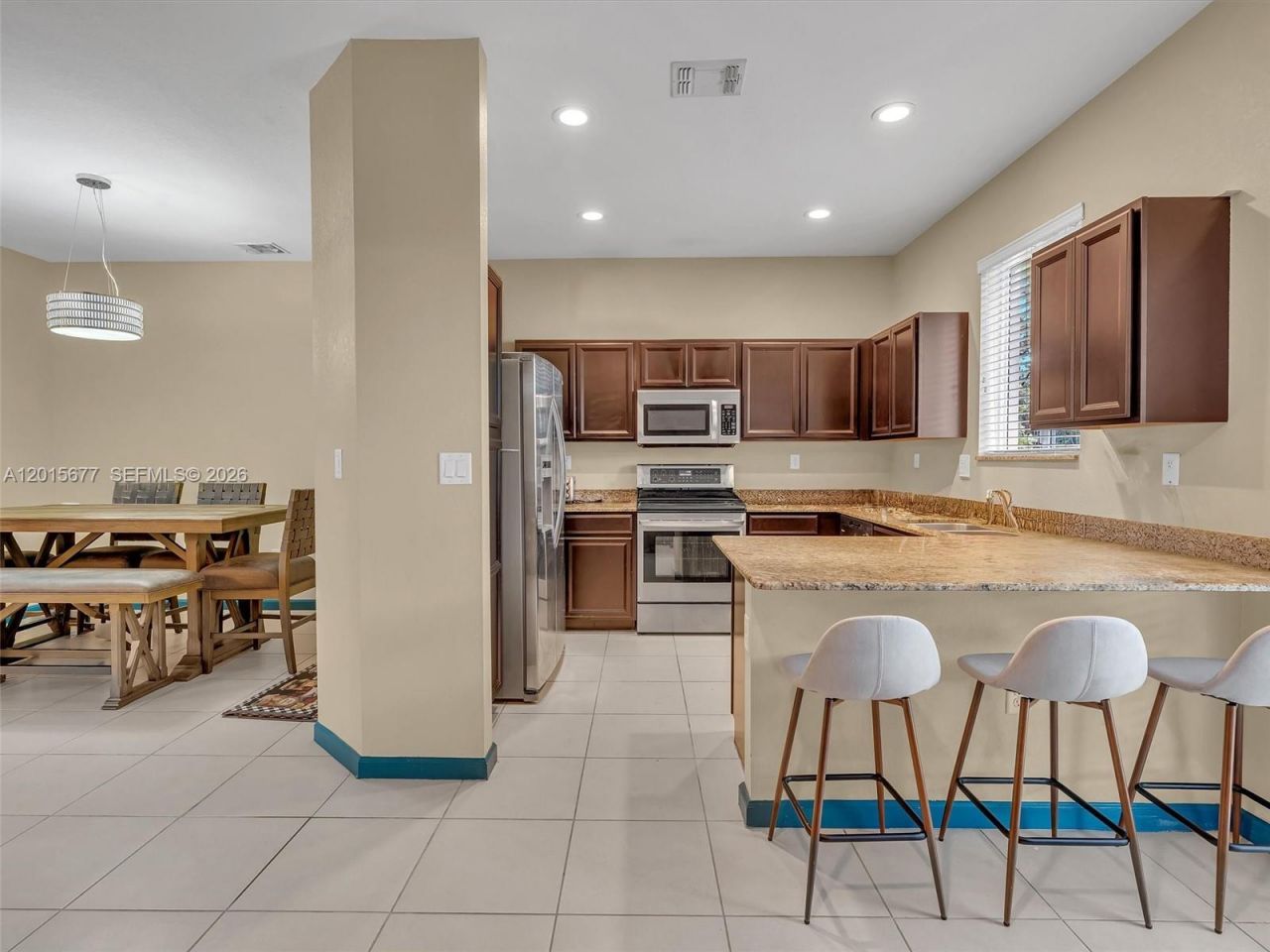1410 NW 214th Ter, Miami Gardens, FL 33169 Photo