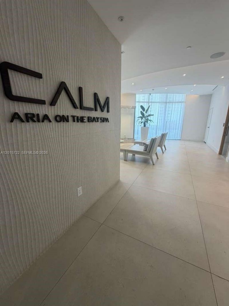 488 NE 18th St , Unit 3905, Miami, FL 33132 Photo