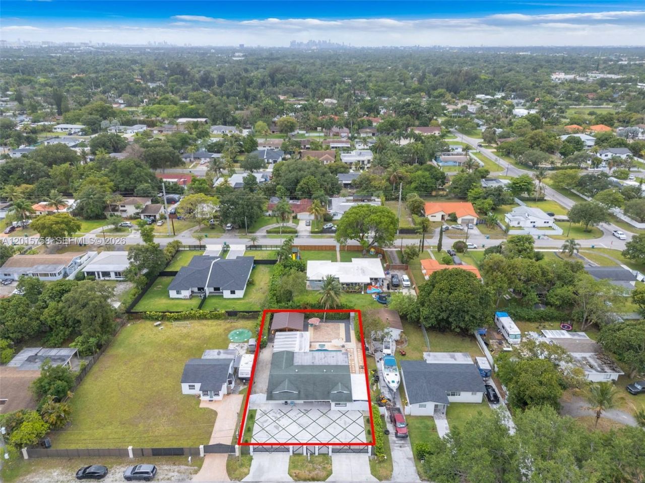 46 NE 164th St , Miami, FL 33162 Photo