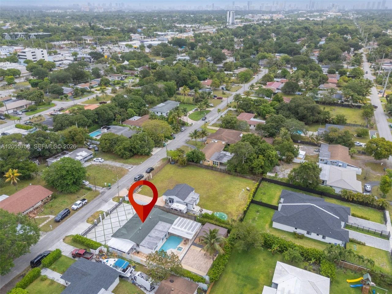 46 NE 164th St , Miami, FL 33162 Photo
