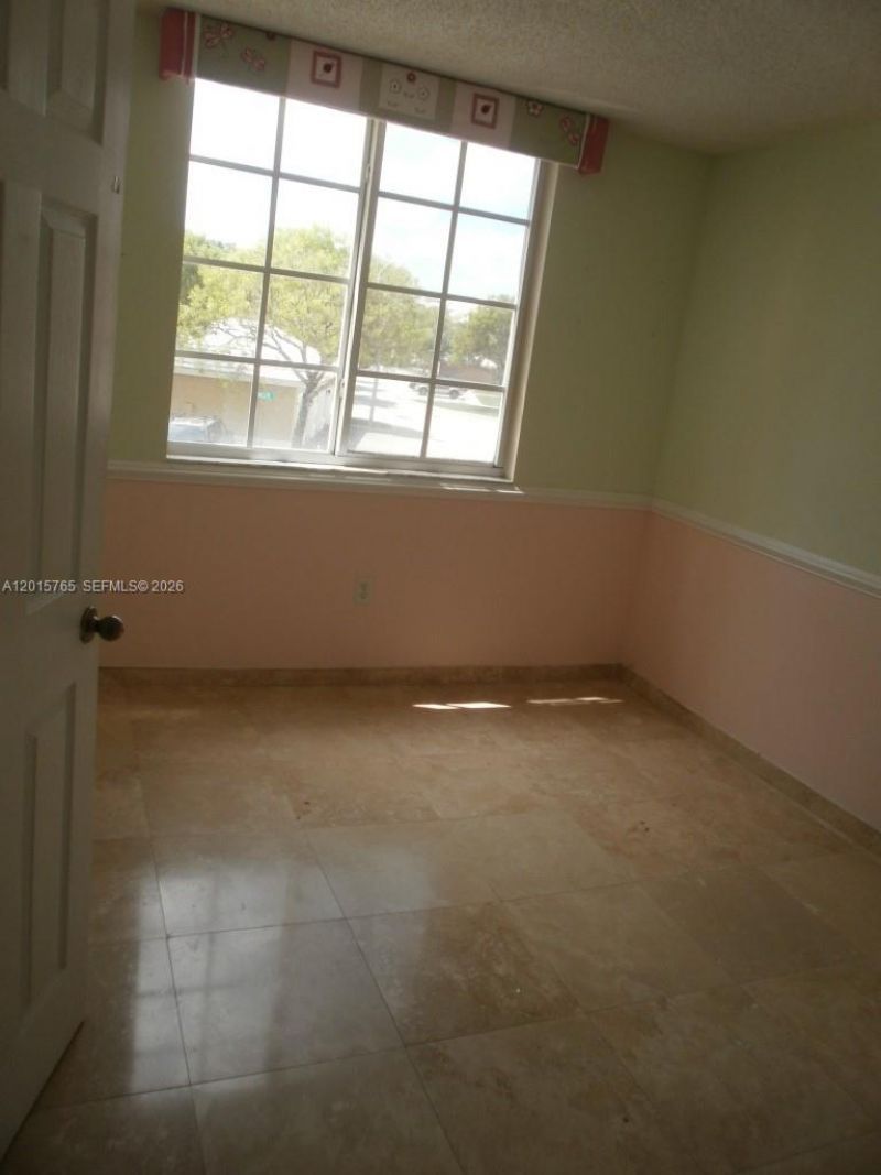 11155 SW 5th Pl, Unit 205, Pembroke Pines, FL 33025 Photo