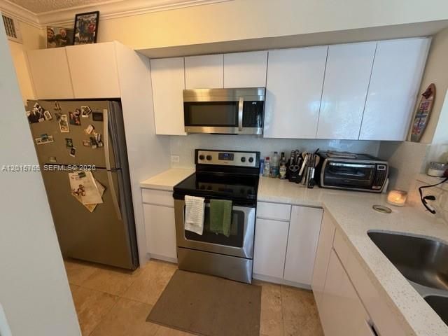 11155 SW 5th Pl, Unit 205, Pembroke Pines, FL 33025 Photo