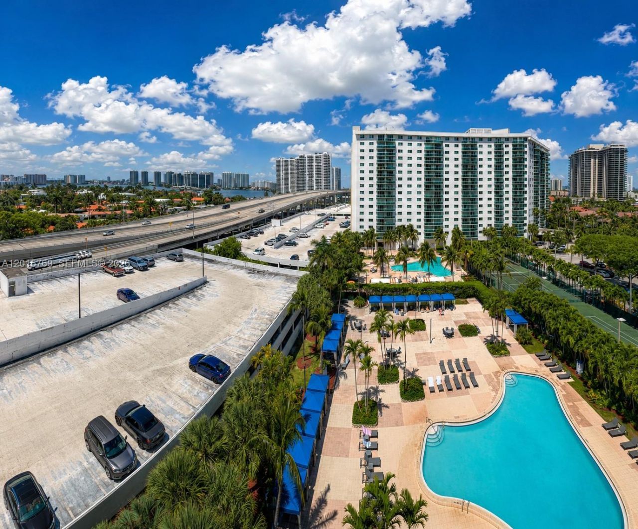 19370 Collins Ave, Unit 902, Sunny Isles Beach, FL 33160 Photo
