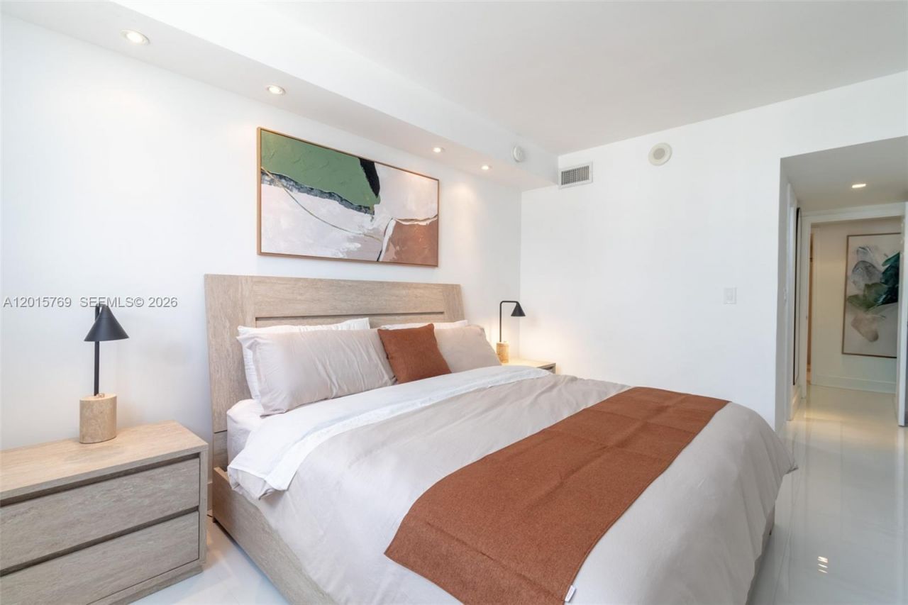 19370 Collins Ave, Unit 902, Sunny Isles Beach, FL 33160 Photo