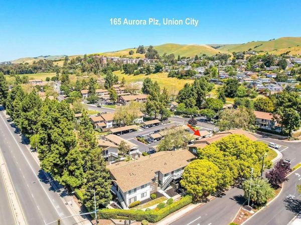 165 Aurora Plz, Union City, CA 94587