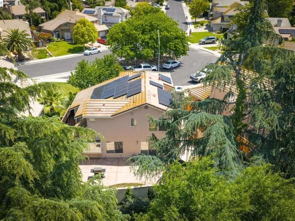 1930 Tahoe Cir, Tracy, CA 95376