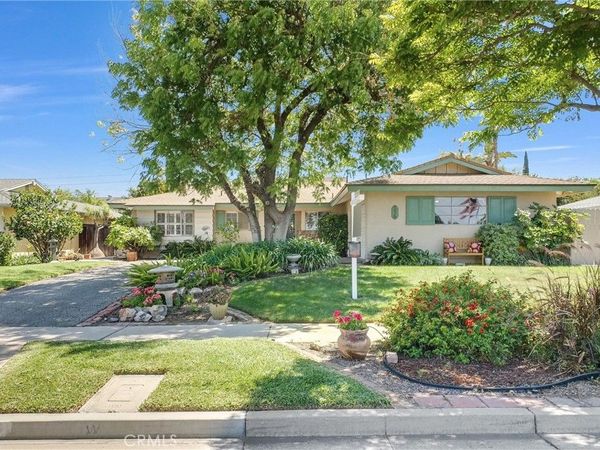 256 E Monterey, Corona, CA 92879