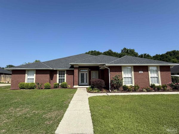 5897 Arch Ave, Pensacola, FL 32526