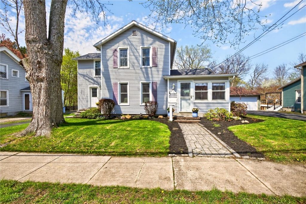 41 Frank Street, Fairport, NY 14450 Main Photo