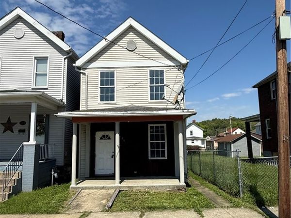 125 12th Street, Jeannette, PA 15644