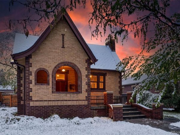 2820 Clermont Street, Denver, CO 80207
