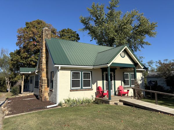 710 Main Street , Osceola, MO 64776