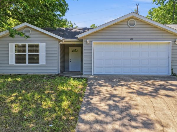 307 Hickory Street , Rockaway Beach, MO 65740