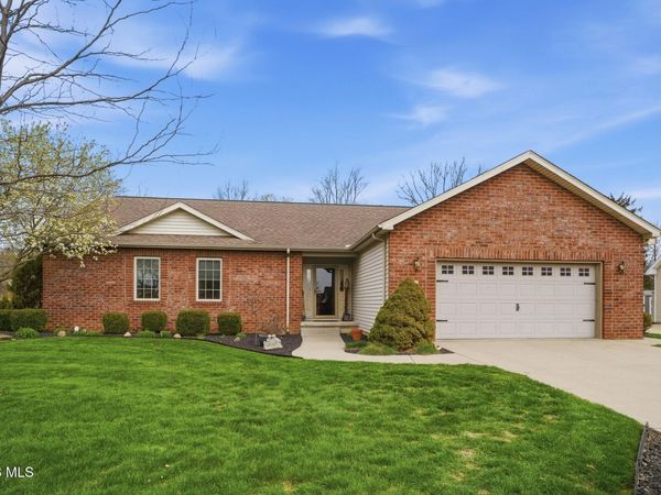 384 Marilyn Drive , Findlay, OH 45840