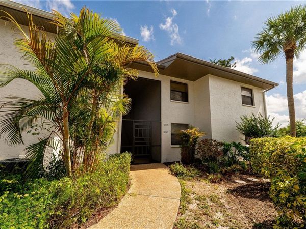 2433 TWIN DRIVE , Unit 5, SARASOTA, FL 34234