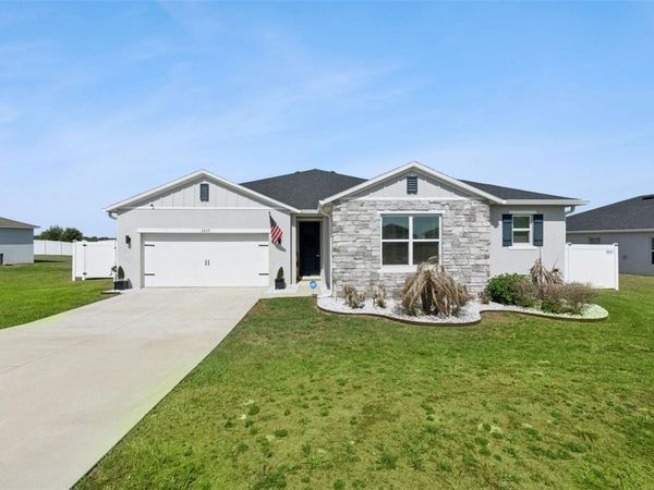 2429 BEGONIA STREET, MASCOTTE, FL 34753