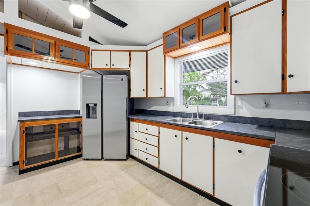 902 37th Street W, Bradenton, FL 34205 Photo
