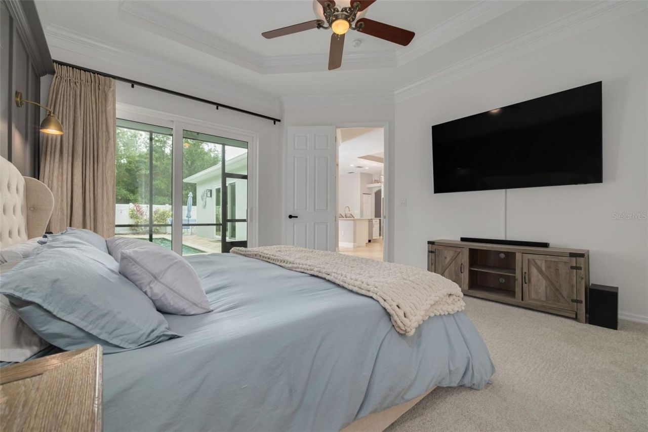 8253 Wild Oaks Circle , Largo, FL 33773 Photo