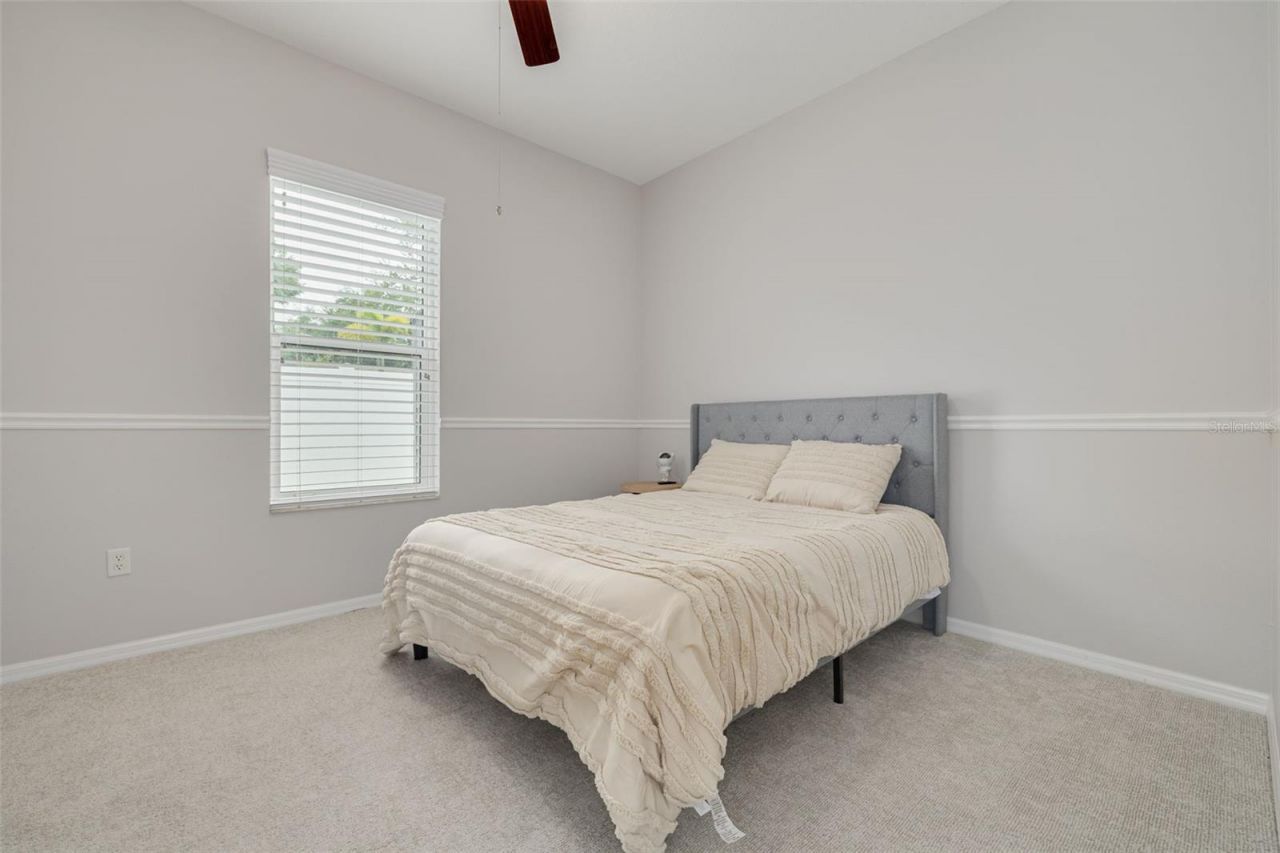 8253 Wild Oaks Circle , Largo, FL 33773 Photo