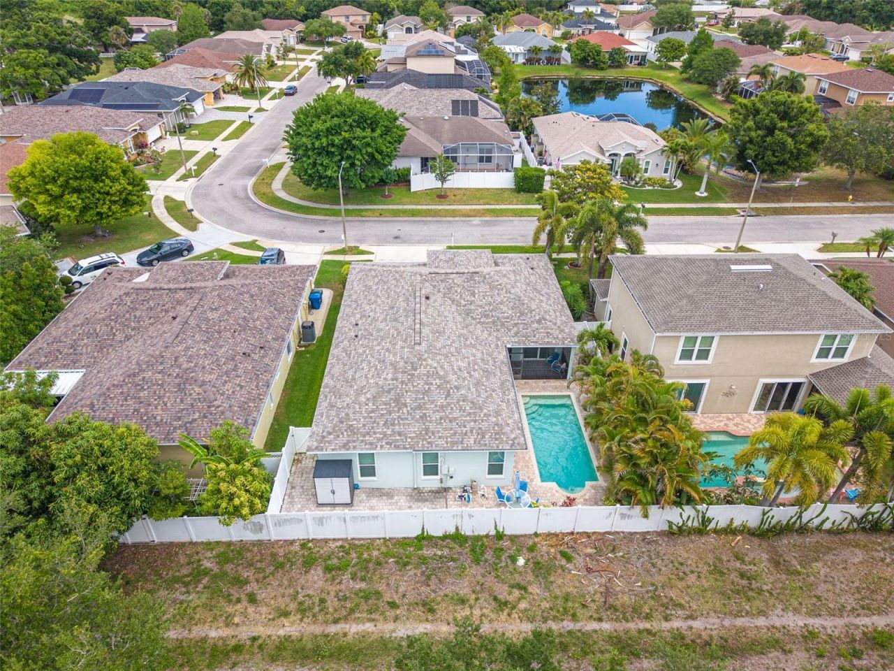 8253 Wild Oaks Circle , Largo, FL 33773 Photo