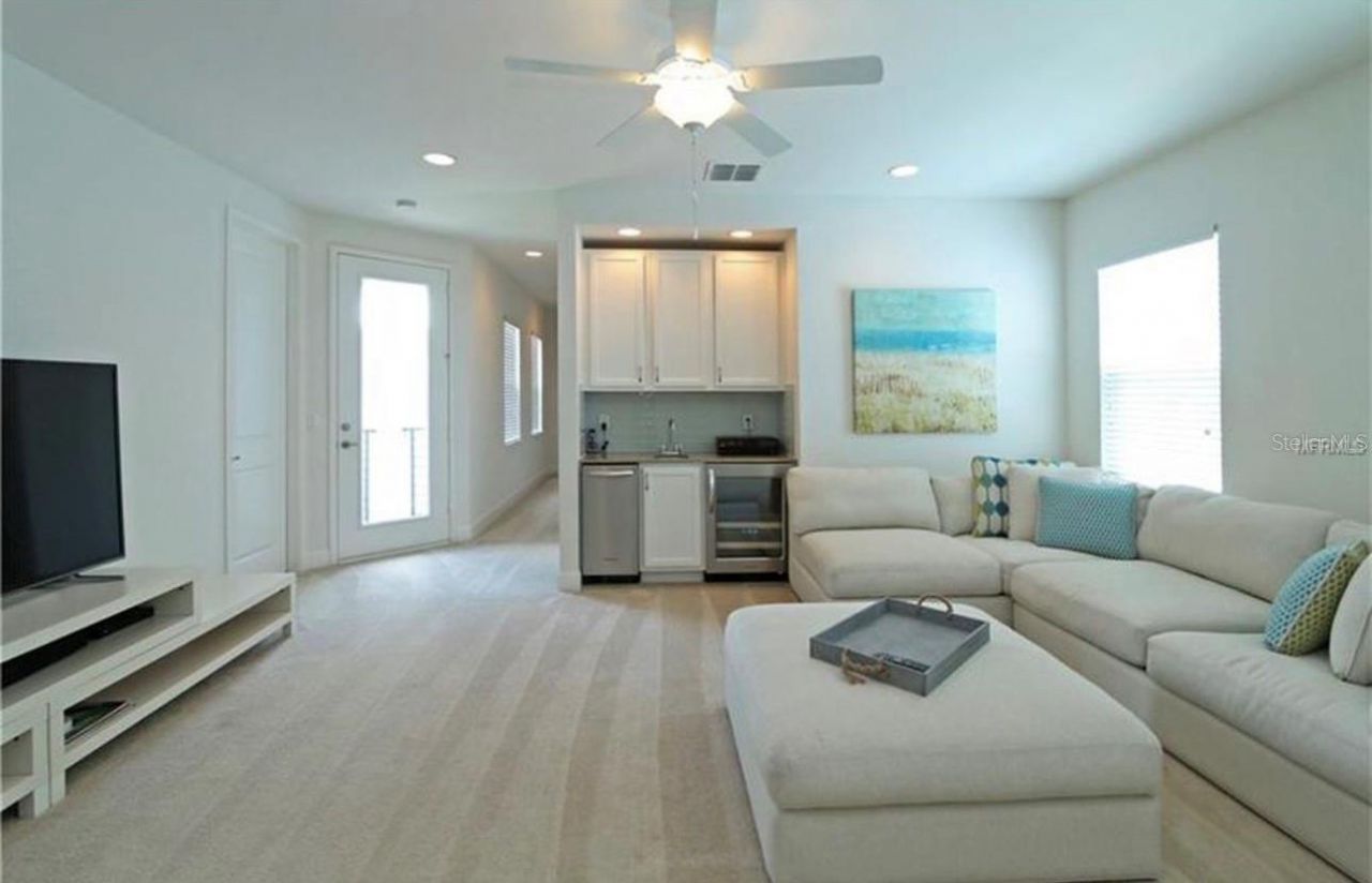 1545 Fairview Circle , Reunion, FL 34747 Photo