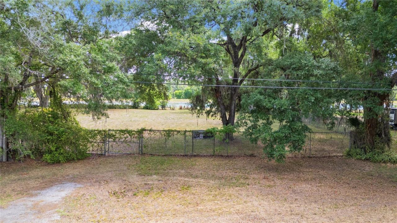 5013 Garden Lane, Tampa, FL 33610 Photo