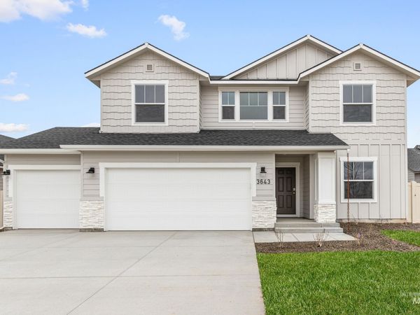 469 Waverly Ave, Middleton, ID 83644