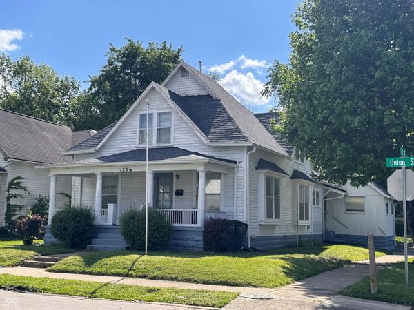 1128 Union Street , Columbus, IN 47201