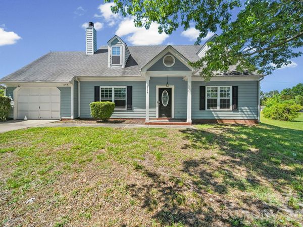 2726 Haversham Court, Charlotte, NC 28216