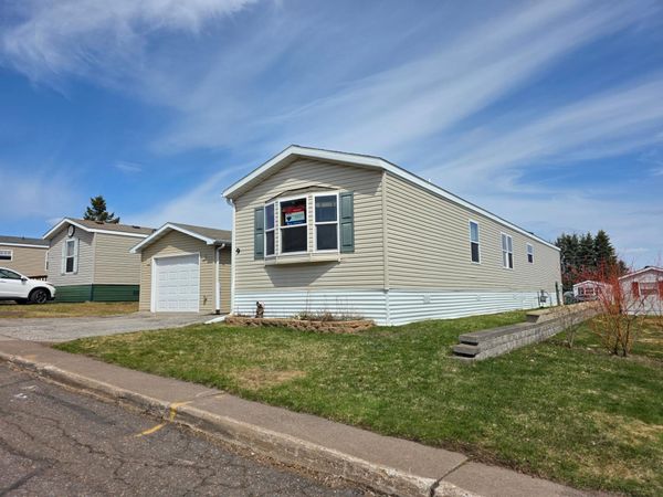9 Holly Lane , Duluth, MN 55810