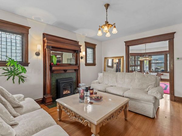 802 Ashland Avenue, Saint Paul, MN 55104