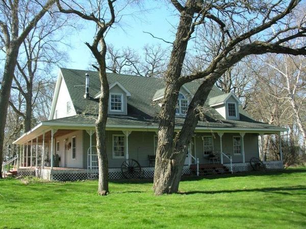 4715 March Avenue, Stacyville, IA 50476